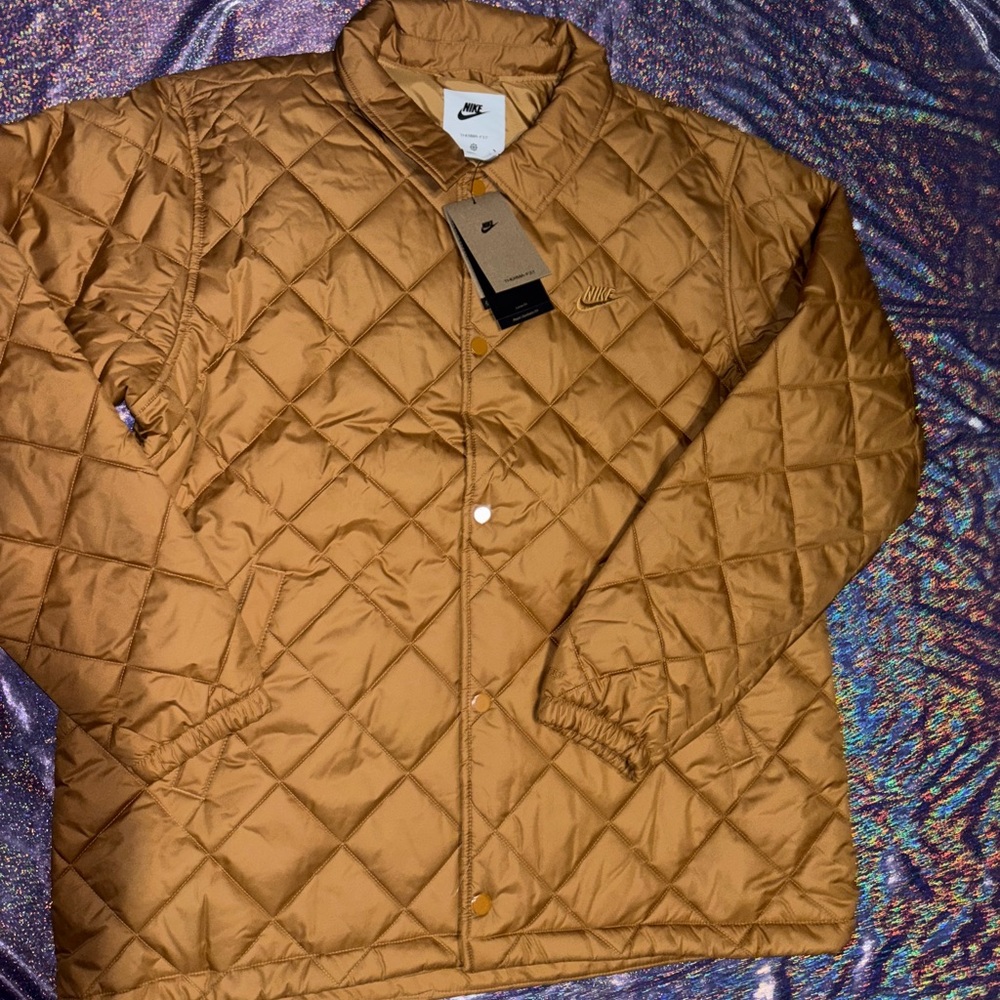 Nike Club Men's Lightweight Quilted Therma-FIT Insulated Jacket